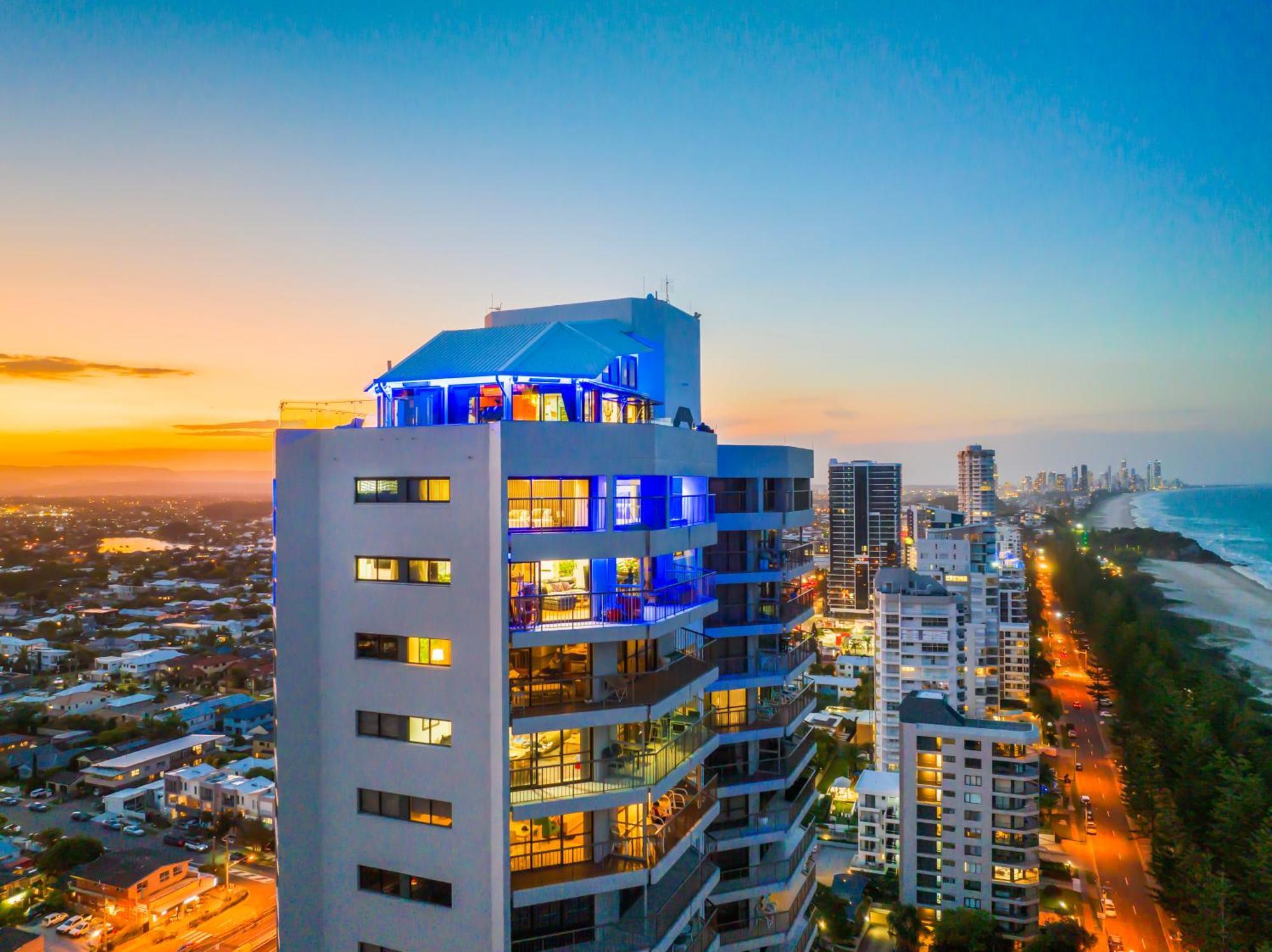 Burleigh Esplanade Apartments Gold Coast Exterior photo